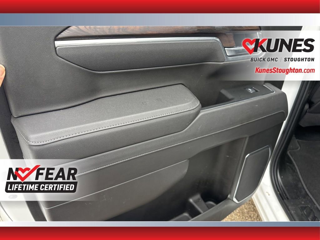 Used 2025 GMC Sierra 1500 SLT image 37