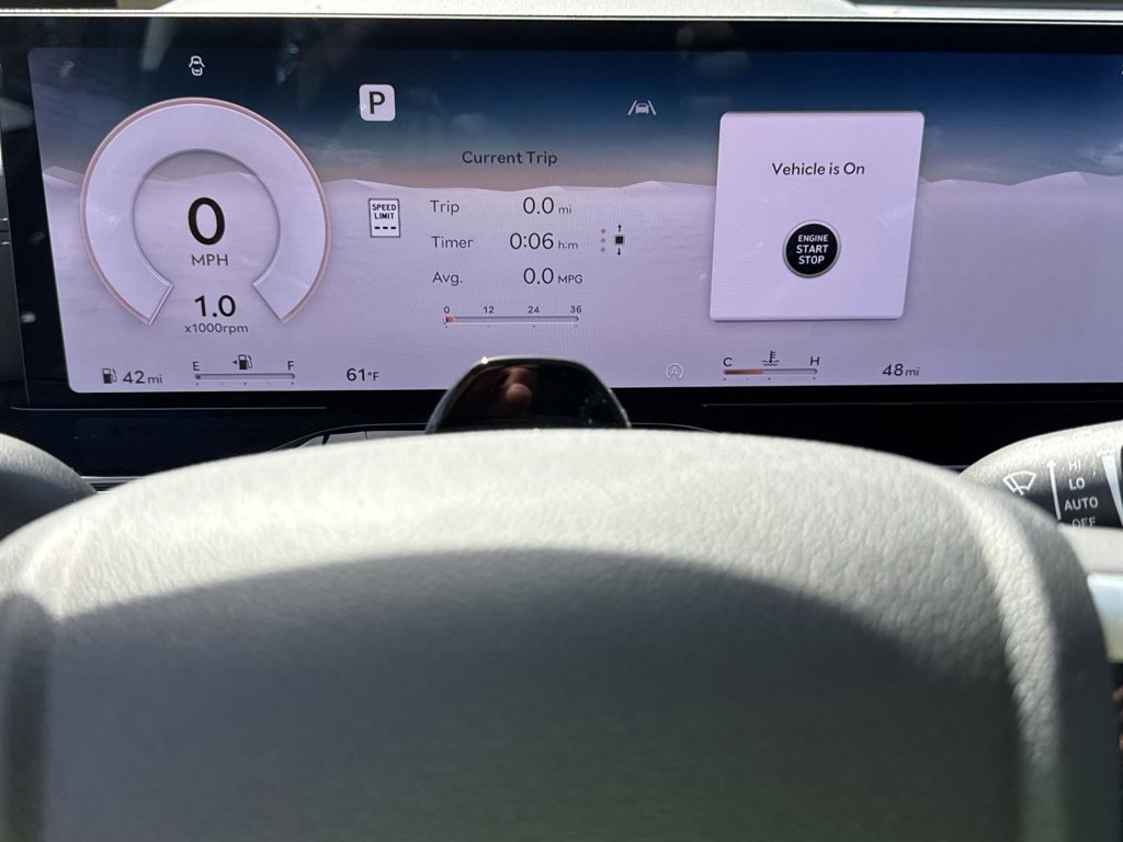 New 2025 Genesis GV80 2.5T Standard AWD/4WD image 28