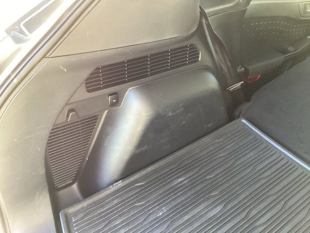 Used 2020 Ford Escape S image 12