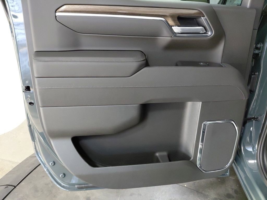 New 2026 Chevrolet Silverado 1500 LT image 17