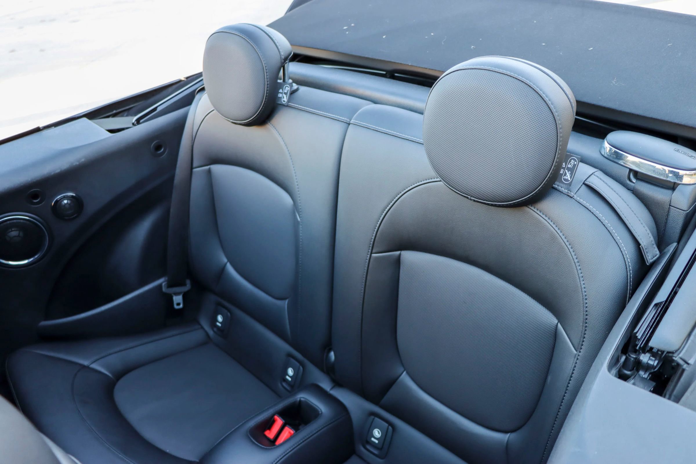 Used 2017 MINI Cooper S image 24