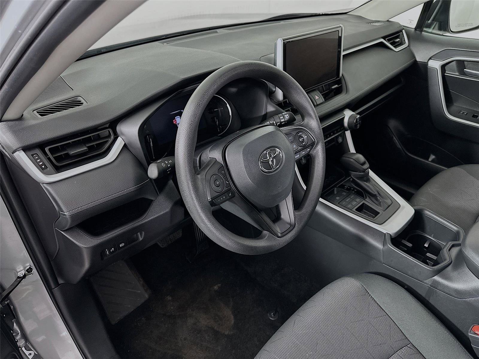 Certified 2025 Toyota RAV4 XLE image 22