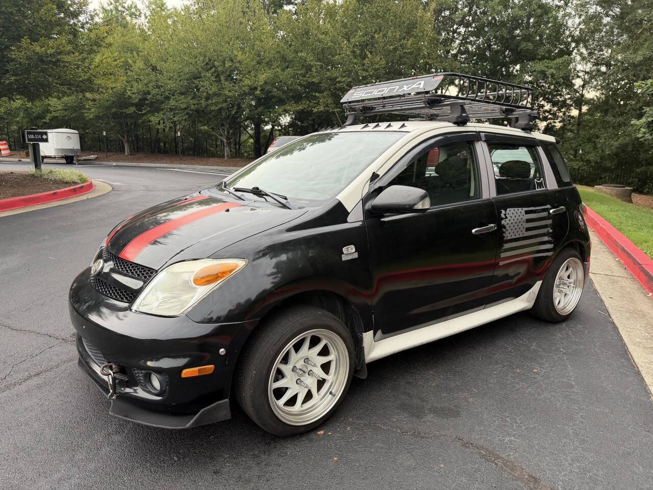 Used 2006 Scion xA FWD image 1