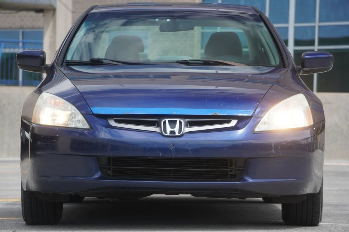 Used 2004 Honda Accord LX image 25