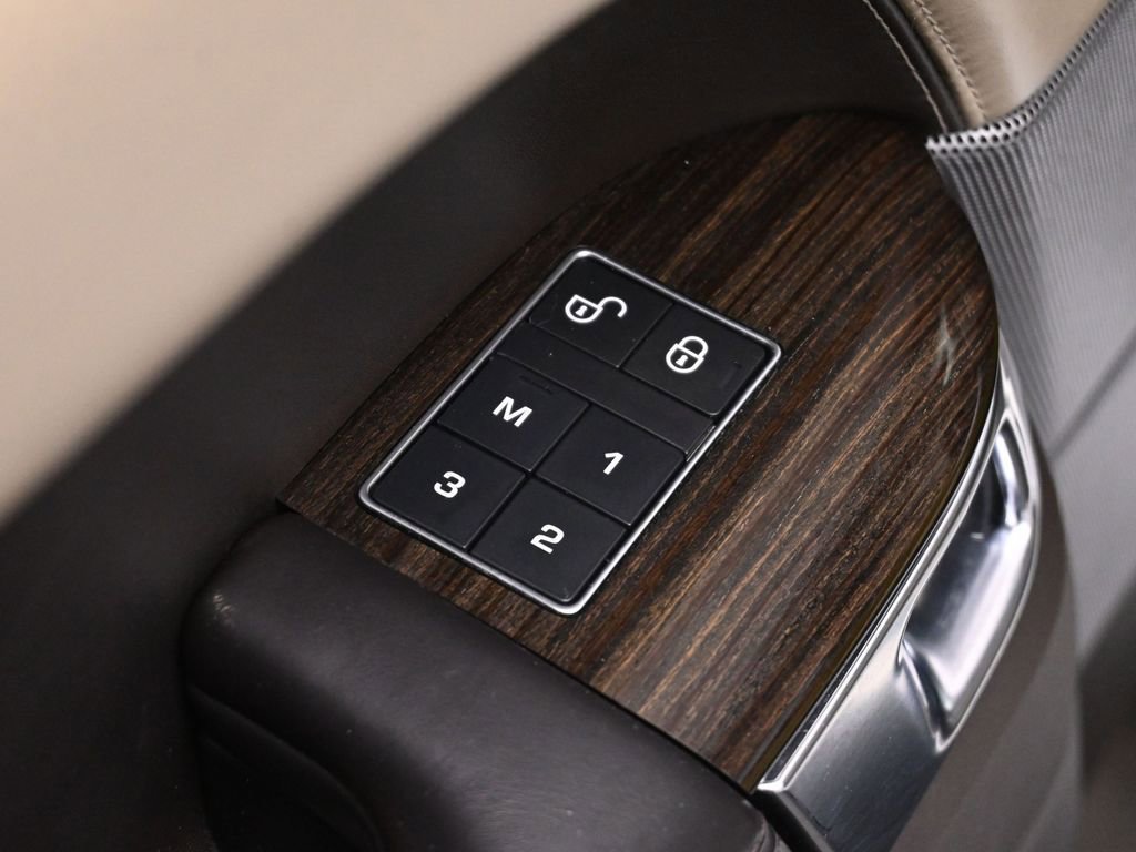 Used 2018 Land Rover Range Rover Sport Supercharged image 43