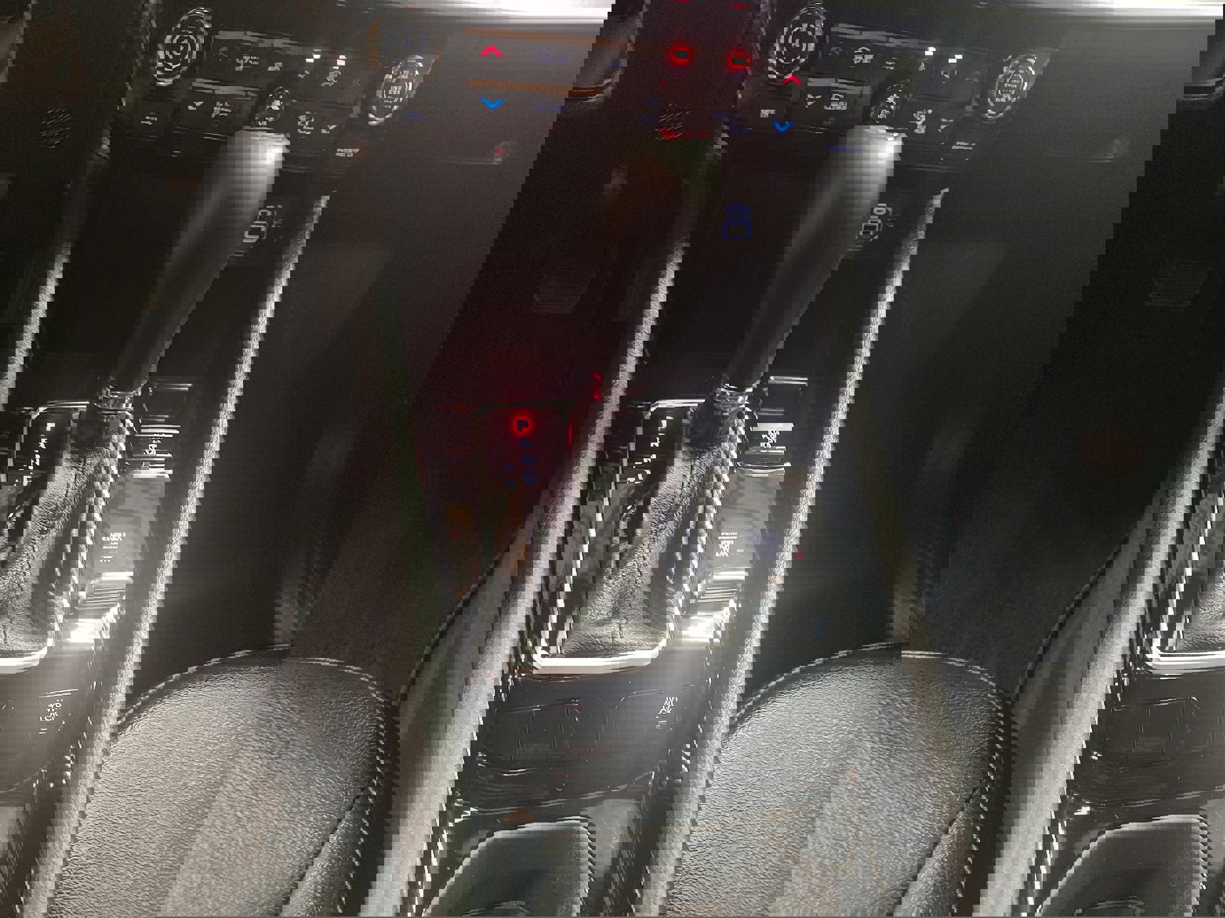 Used 2024 Jeep Compass Limited image 8