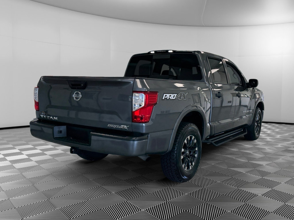Used 2019 Nissan Titan PRO-4X AWD/4WD image 8
