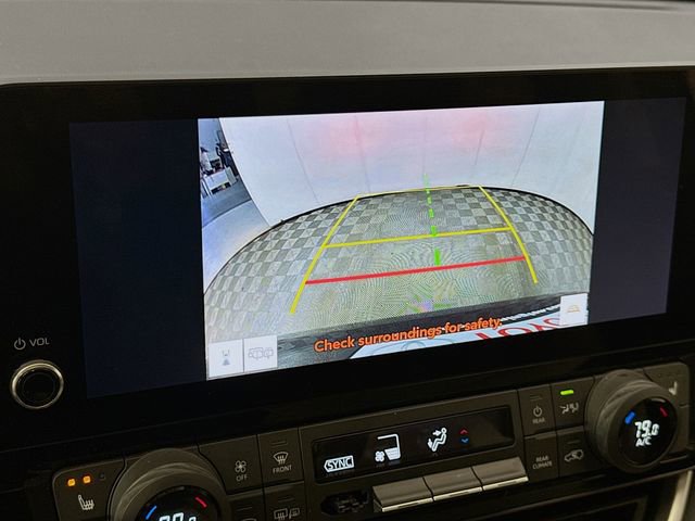 Used 2024 Toyota Grand Highlander AWD Hybrid image 14
