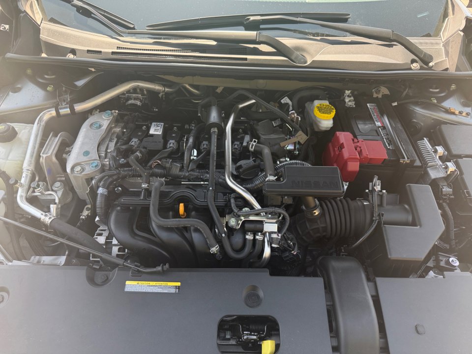 Used 2024 Nissan Sentra S FWD image 16