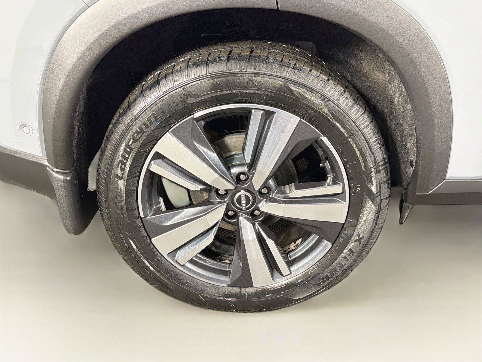 Used 2023 Nissan Rogue SL w/ SL Premium Package AWD/4WD image 34