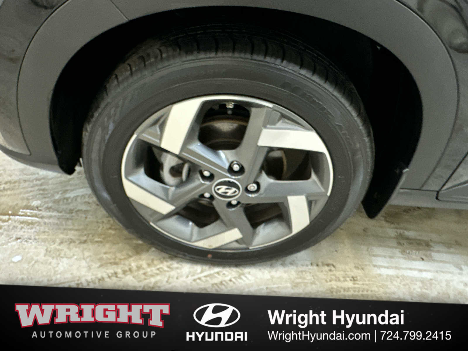 Certified 2025 Hyundai Venue SEL FWD image 8