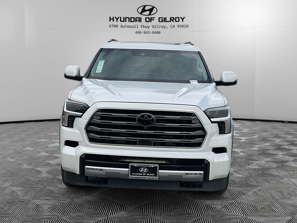 Used 2023 Toyota Sequoia Limited image 2