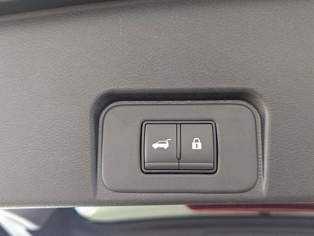 New 2026 Nissan Rogue SV w/ Cold Weather Package AWD/4WD image 31
