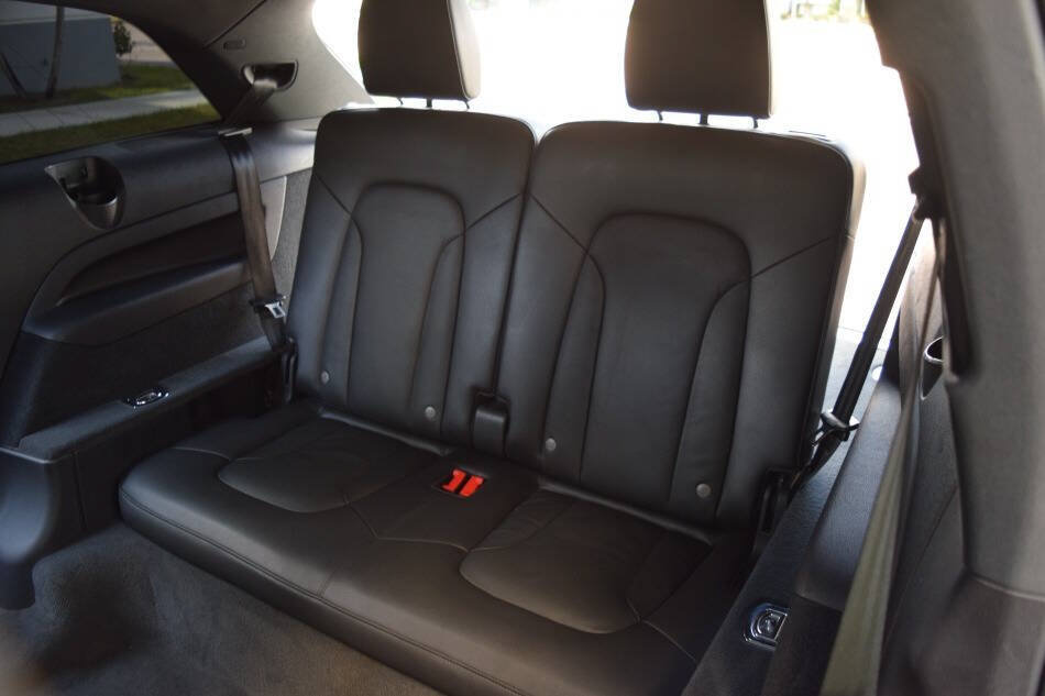 Used 2015 Audi Q7 TDI Prestige w/ Prestige Package AWD/4WD image 50