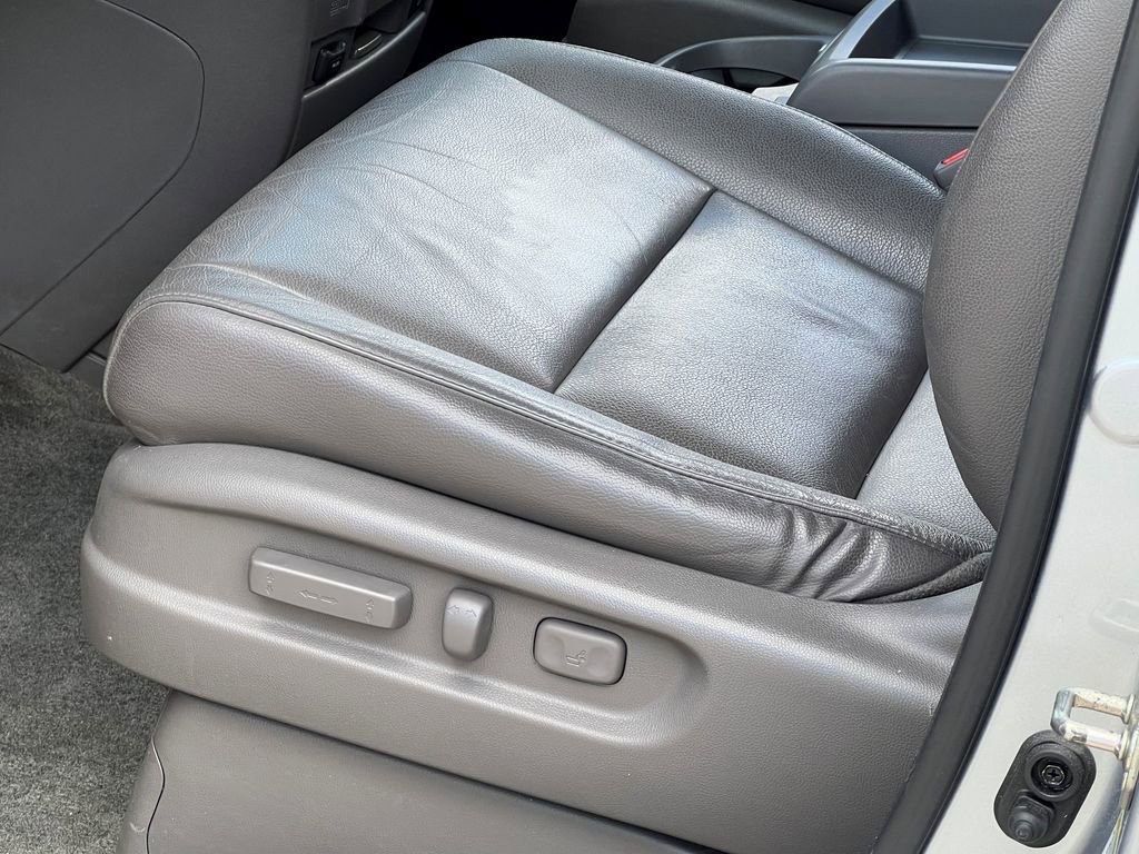 Used 2017 Honda Odyssey EX-L image 7