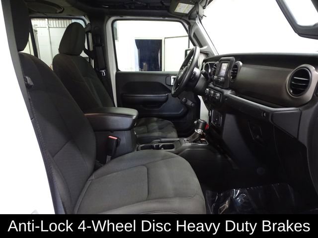 Used 2021 Jeep Gladiator Sport image 14