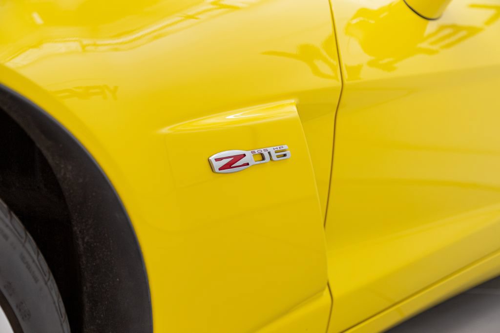 Used 2007 Chevrolet Corvette Z06 w/ Preferred Equipment Group RWD image 11