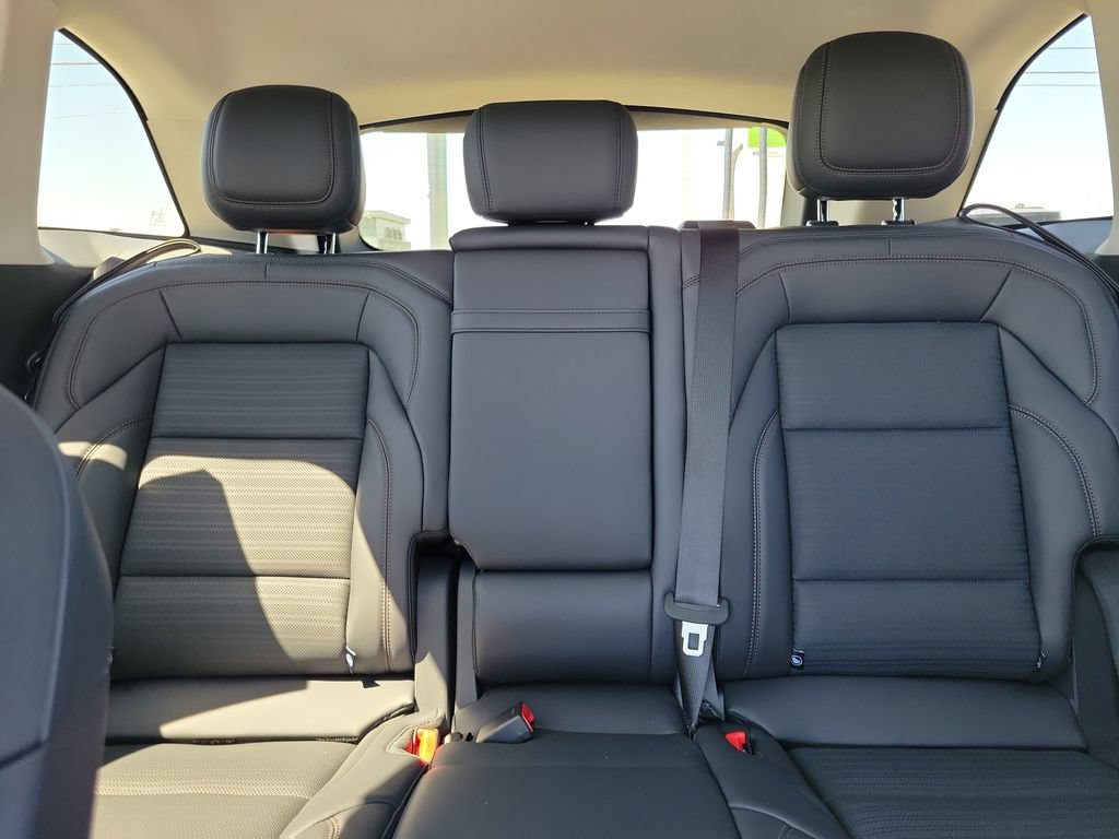 New 2026 Lincoln Nautilus Reserve AWD/4WD image 17