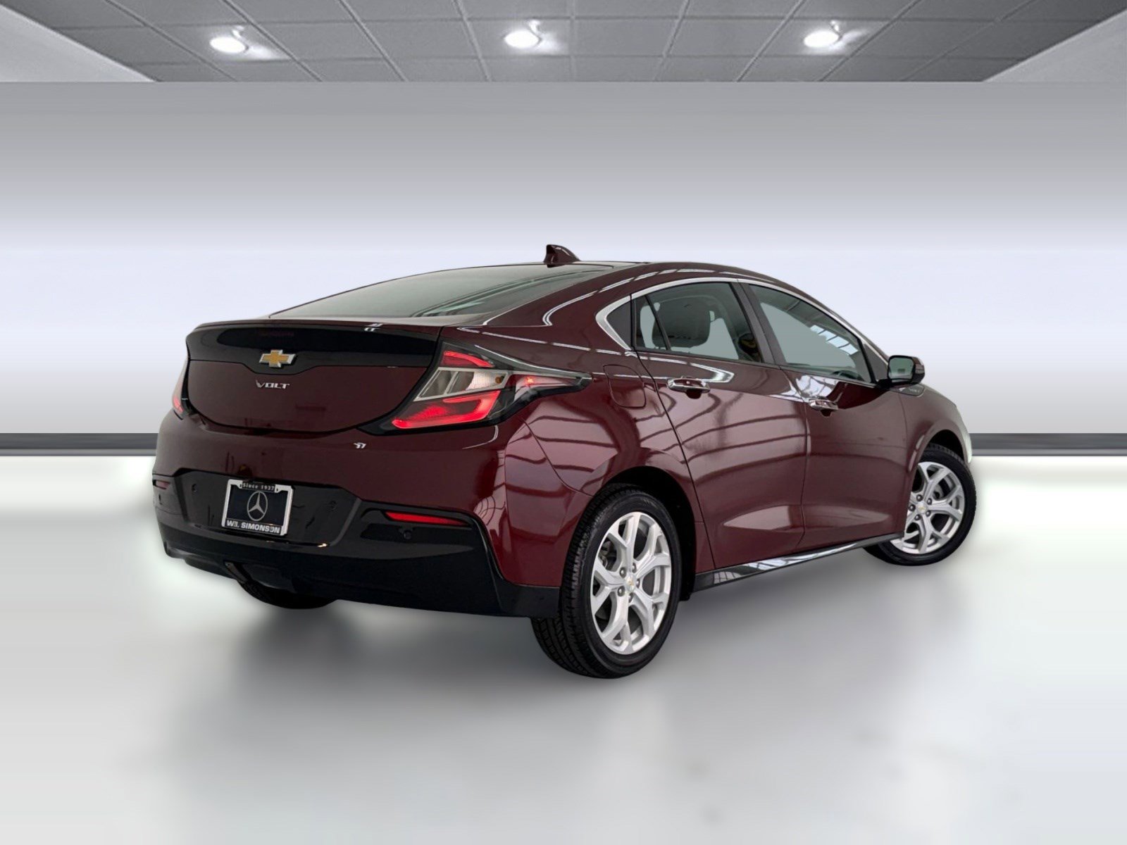 Used 2017 Chevrolet Volt Premier w/ Driver Confidence II Package image 8