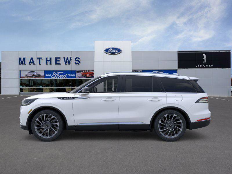 New 2025 Lincoln Aviator Reserve w/ Illumination Package image 3