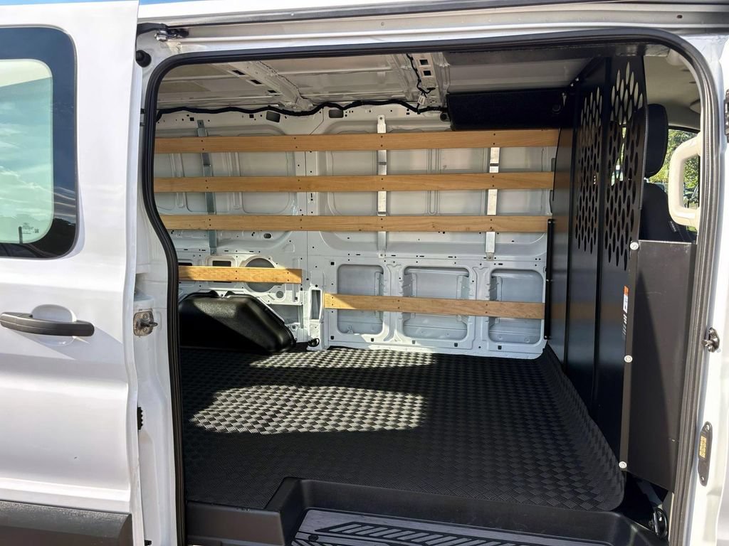 Used 2025 Ford Transit 250 Low Roof w/ Exterior Upgrade Package RWD image 12