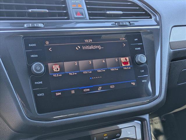 Used 2023 Volkswagen Tiguan SE image 13