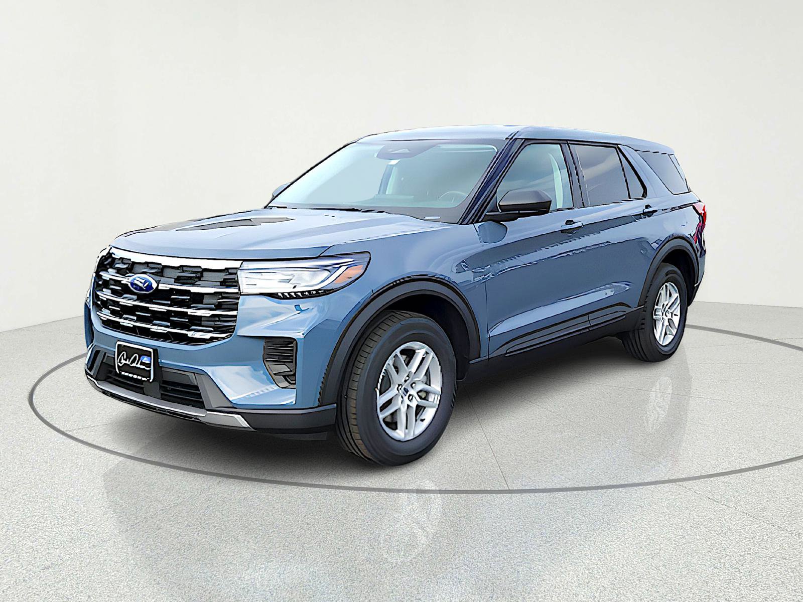 New 2026 Ford Explorer Active image 2
