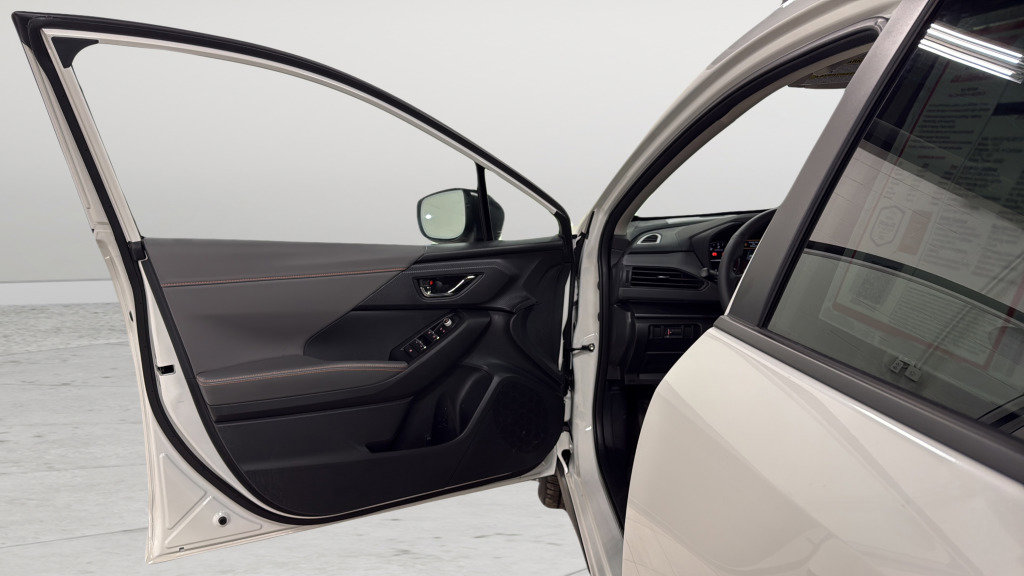 Certified 2026 Subaru Crosstrek 2.5i Limited w/ Crosstrek Mirror Package image 13