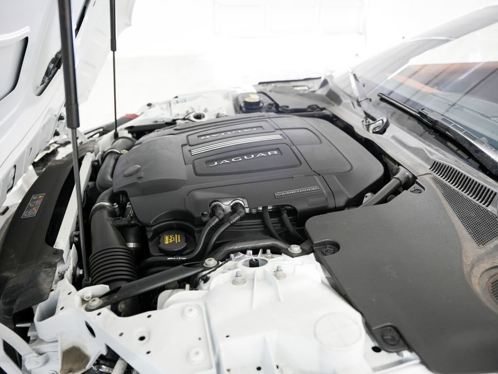 Used 2024 Jaguar F-TYPE R-Dynamic RWD image 36