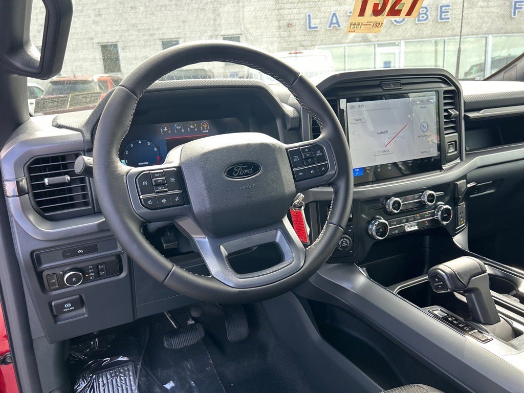 New 2025 Ford F150 XLT image 5