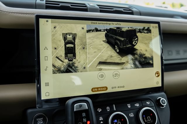 New 2026 Land Rover Defender 110 X AWD/4WD image 27
