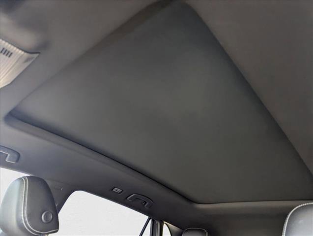 Certified 2025 Volkswagen Atlas Cross Sport SE w/ Panoramic Sunroof Package image 17