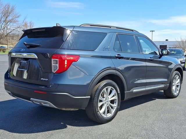 Used 2023 Ford Explorer XLT w/ Equipment Group 202A image 9
