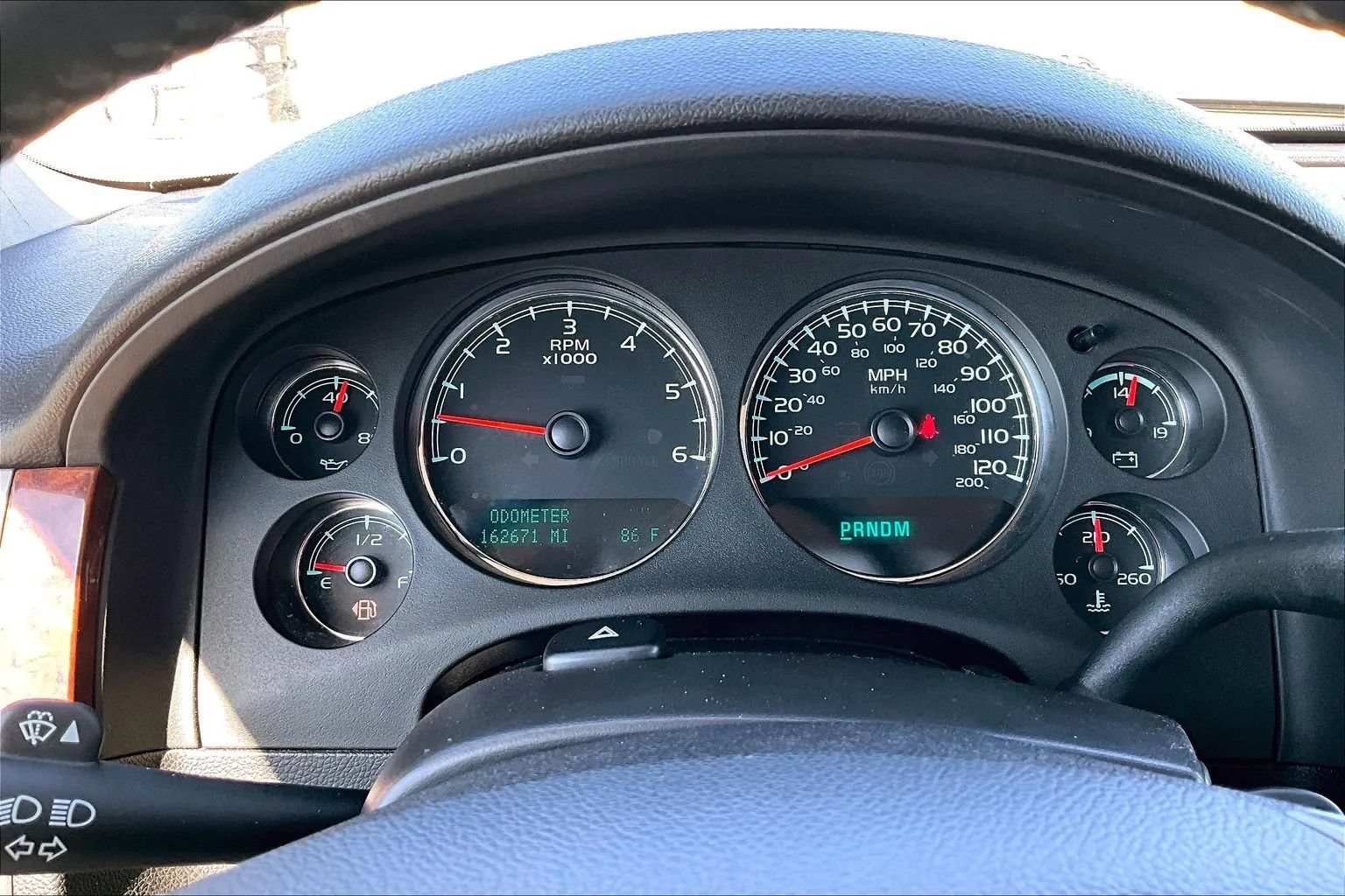 Used 2014 Chevrolet Suburban LS AWD/4WD image 19