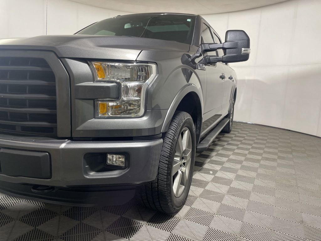 Used 2015 Ford F150 XLT w/ Equipment Group 302A Luxury image 26