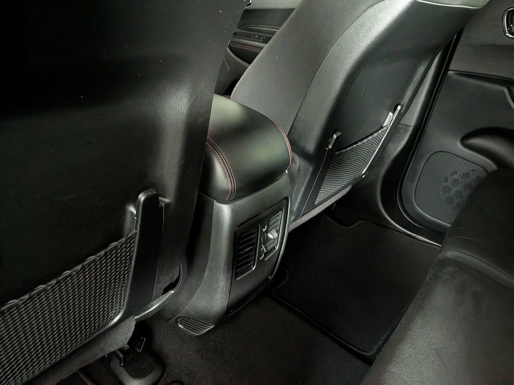 Certified 2023 Dodge Durango GT image 34