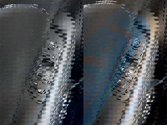 Used 2022 Dodge Challenger R/T w/ Plus Package image 22