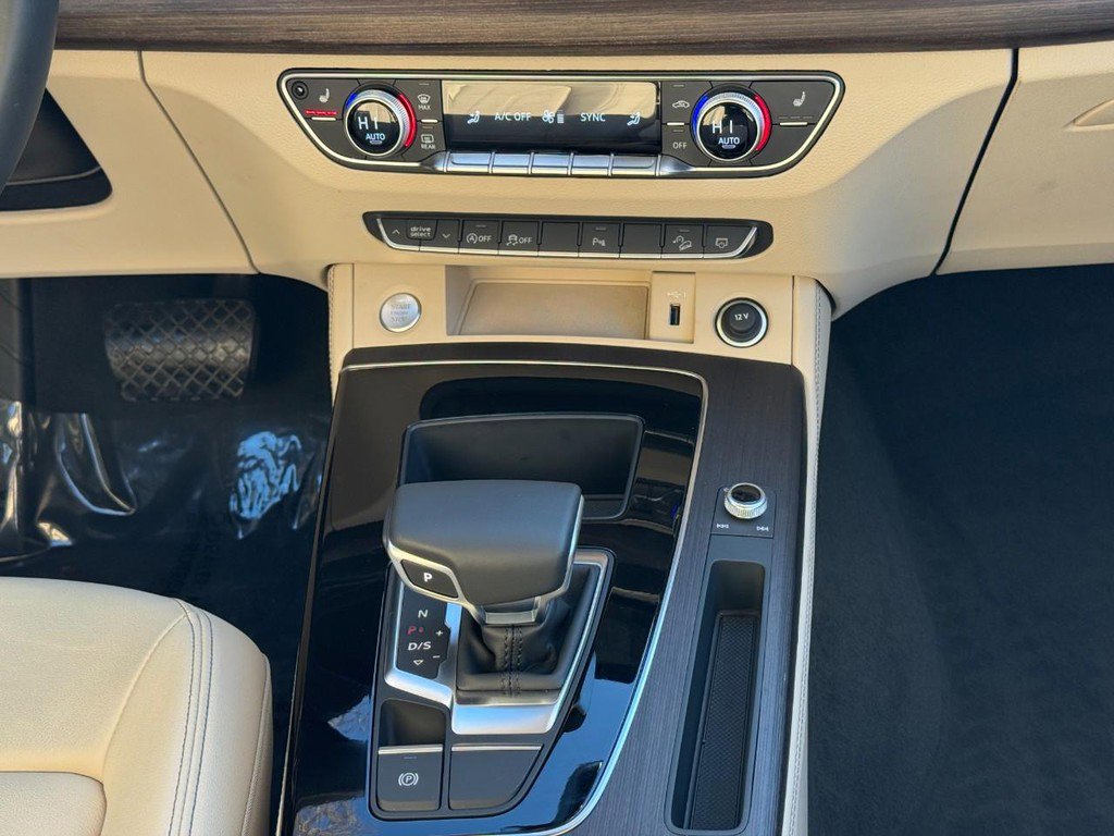 Used 2025 Audi Q5 2.0T Premium Plus image 14