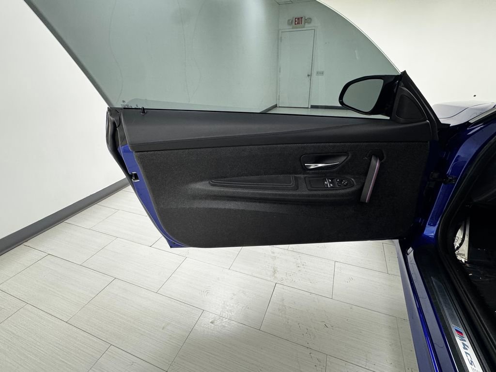Used 2020 BMW M4 CS w/ Executive Package image 9