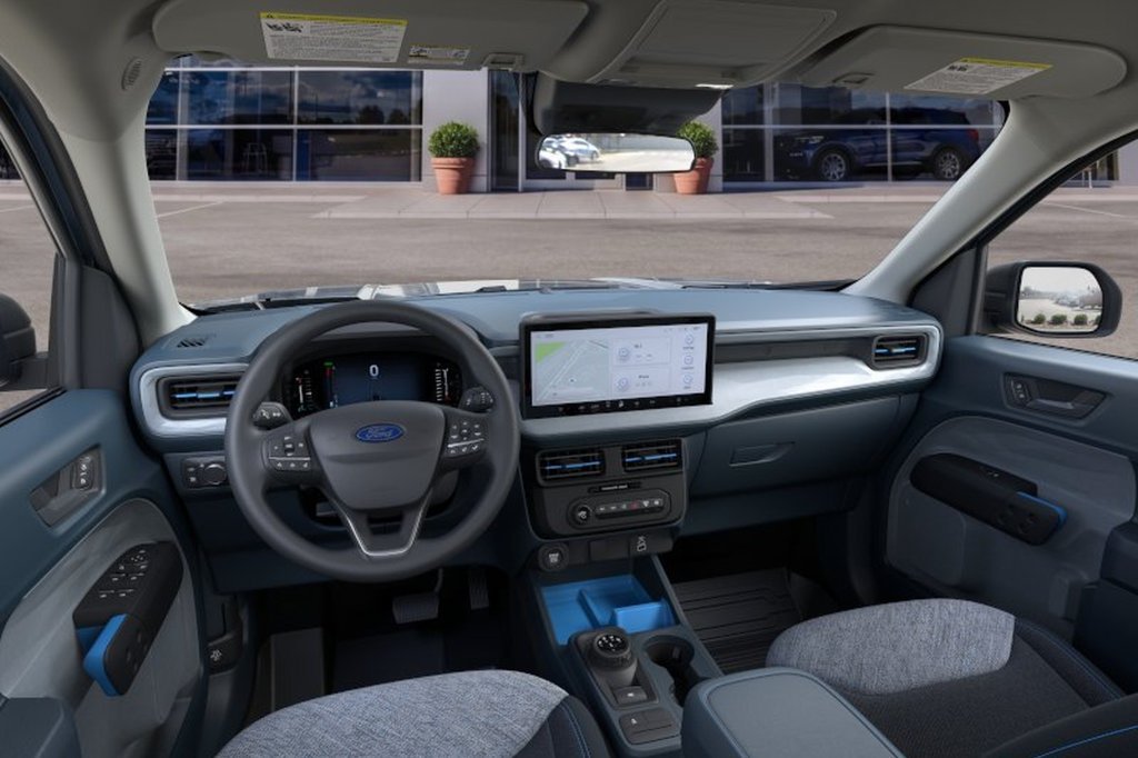 New 2026 Ford Maverick XLT FWD image 10