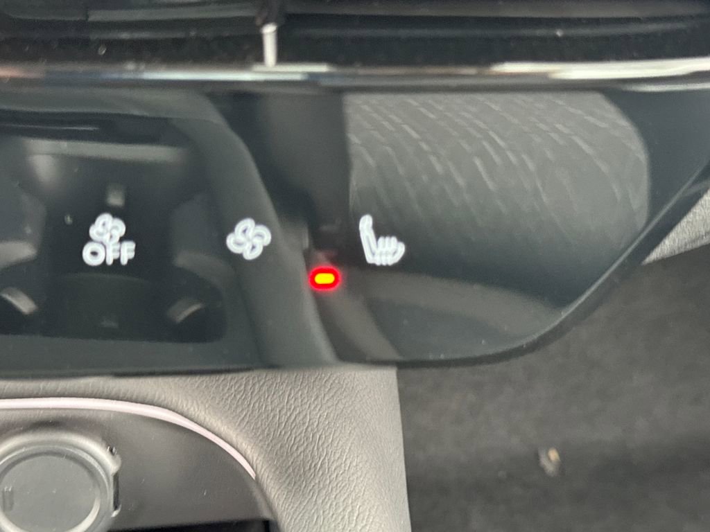 New 2026 Nissan Sentra SV w/ SV Convenience Package FWD image 20