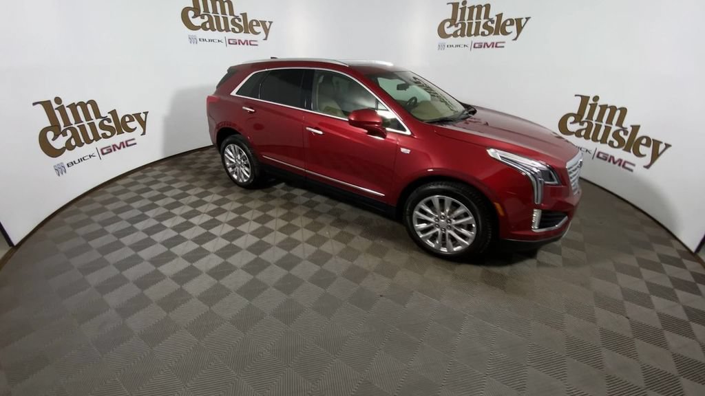Certified 2019 Cadillac XT5 Platinum AWD/4WD image 2