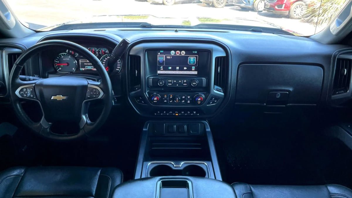 Used 2015 Chevrolet Silverado 2500 LTZ w/ Duramax Plus Package AWD/4WD image 42