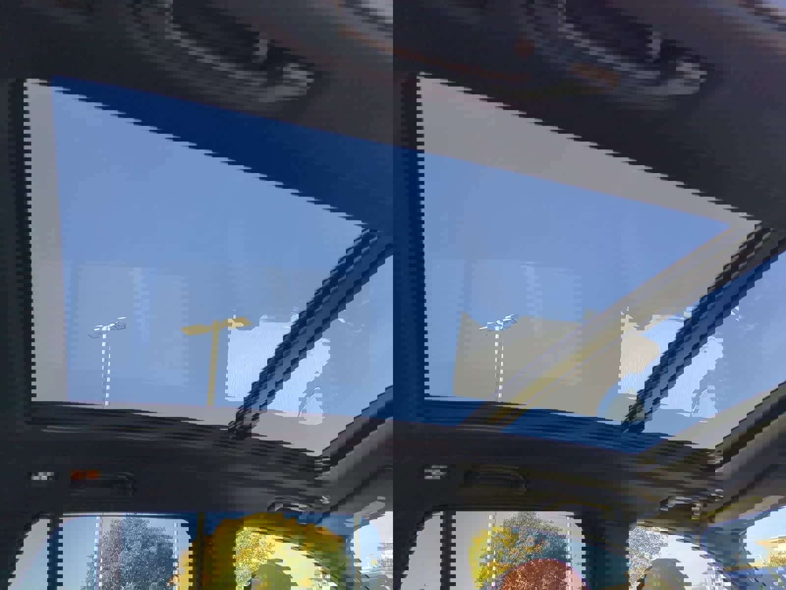 Used 2022 BMW X5 xDrive40i w/ Premium Package image 21