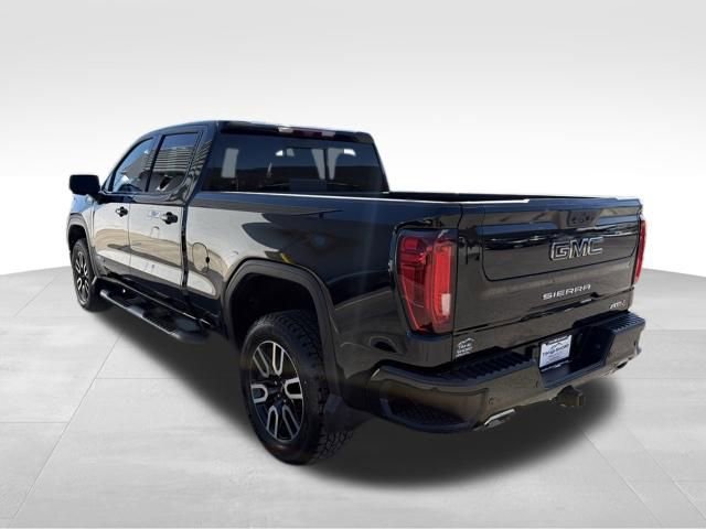 Used 2023 GMC Sierra 1500 AT4 w/ Technology Package AWD/4WD image 11