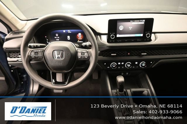 Used 2023 Honda Accord EX image 26