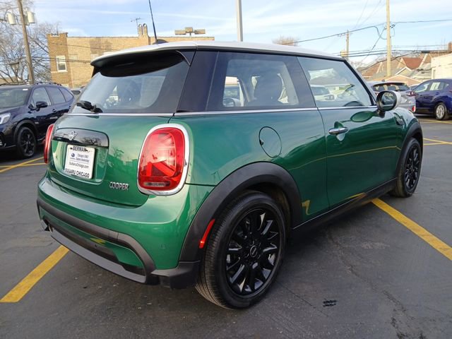 Used 2024 MINI Cooper 2-Door Hardtop image 4