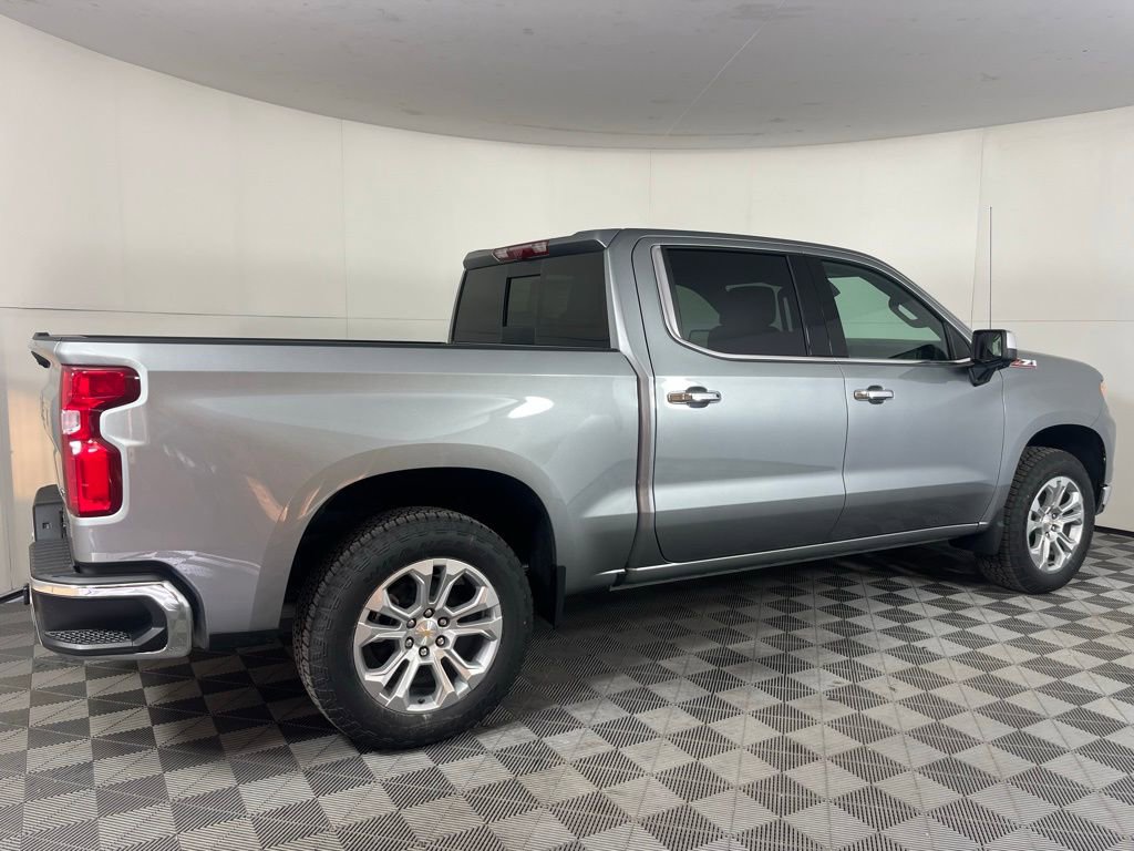New 2026 Chevrolet Silverado 1500 LTZ w/ LTZ Premium Package image 3
