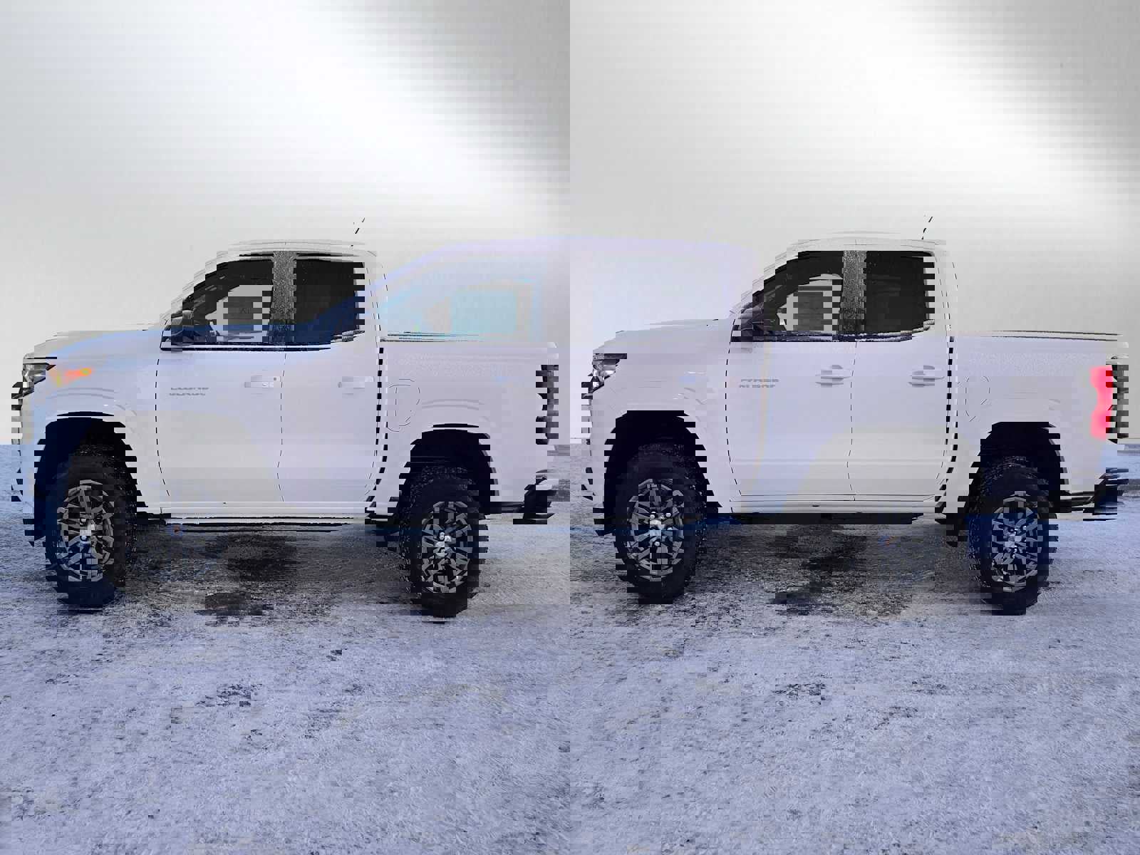 New 2024 Chevrolet Colorado LT w/ LT Convenience Package II image 4