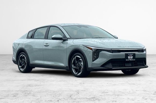 New 2026 Kia K4 EX FWD image 2